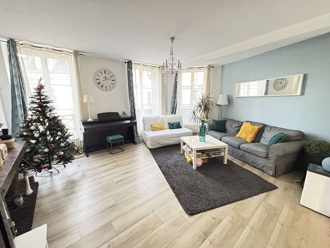 Appartement à PONTOISE