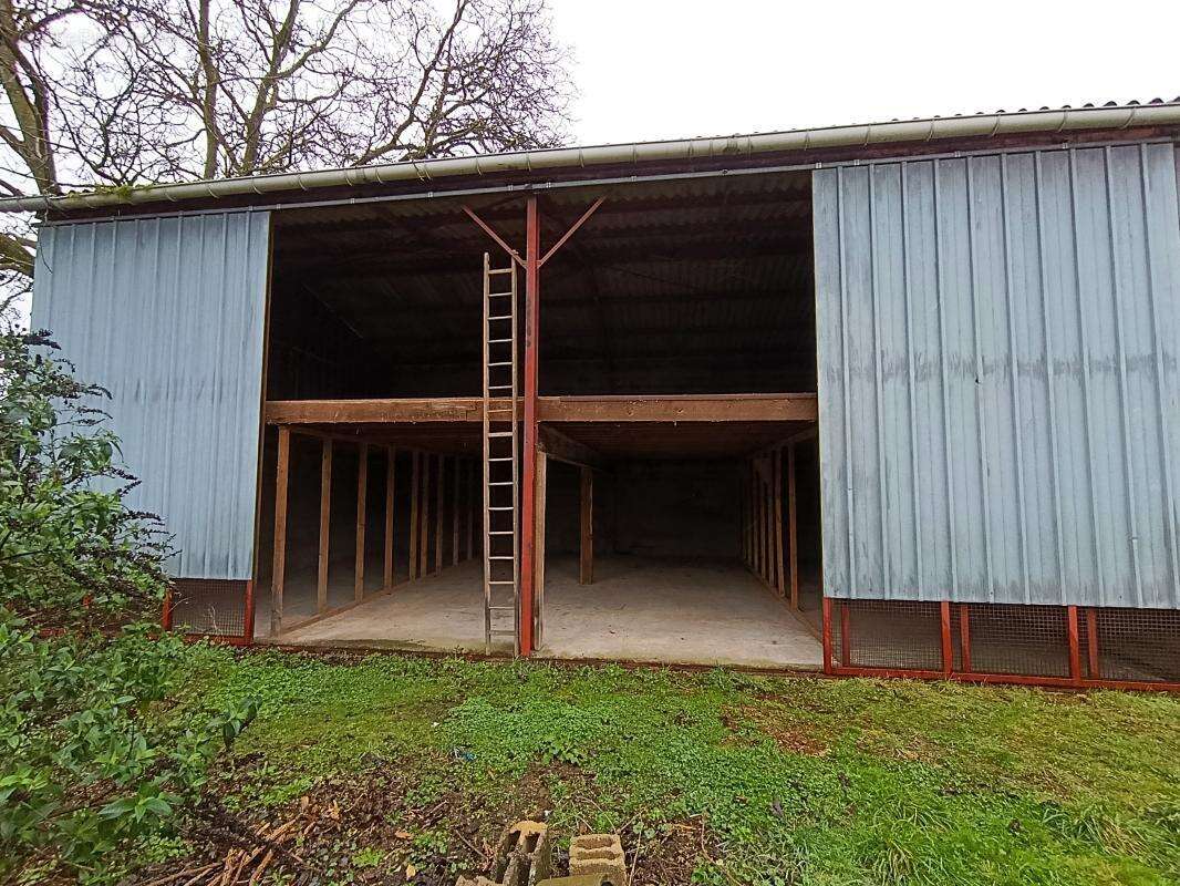 Local artisanal  560 m² / a proximite directe de chartres - photo 8