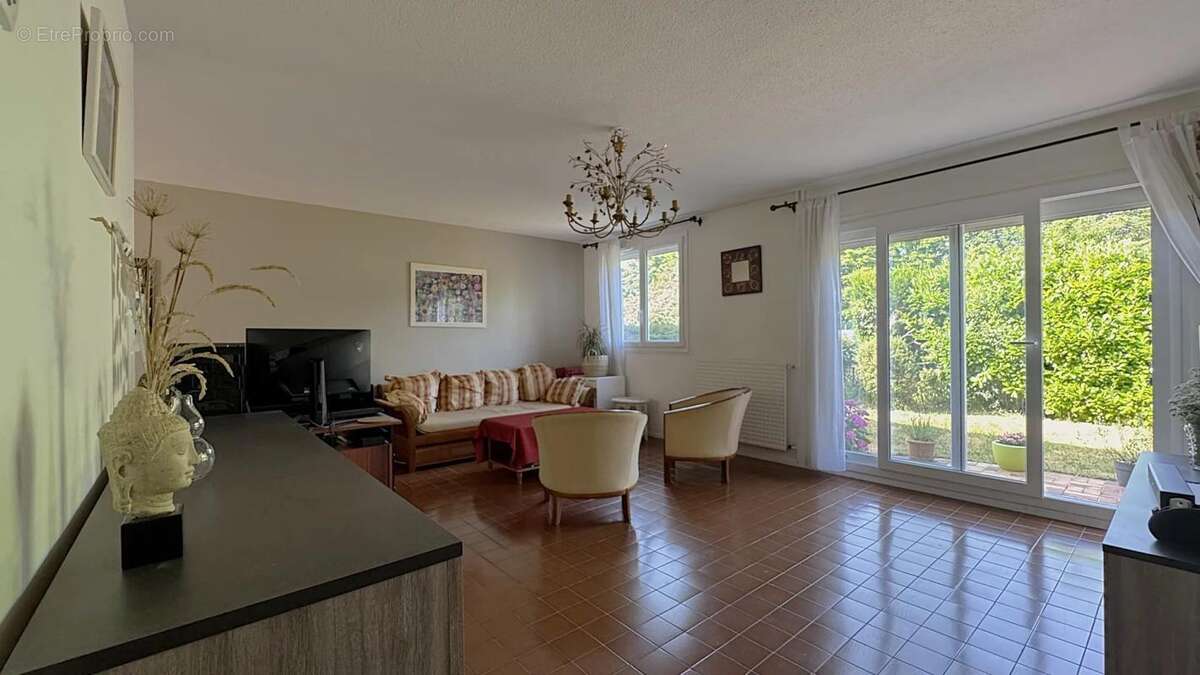 Maison 103 m² à Montigny-Le-Bretonneux  - photo 38