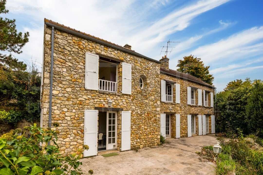 Maison à CHAMBOURCY