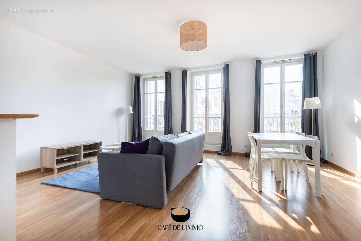 Appartement à MARSEILLE-2E