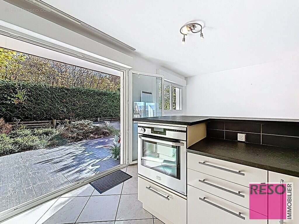 Maison à VETRAZ-MONTHOUX