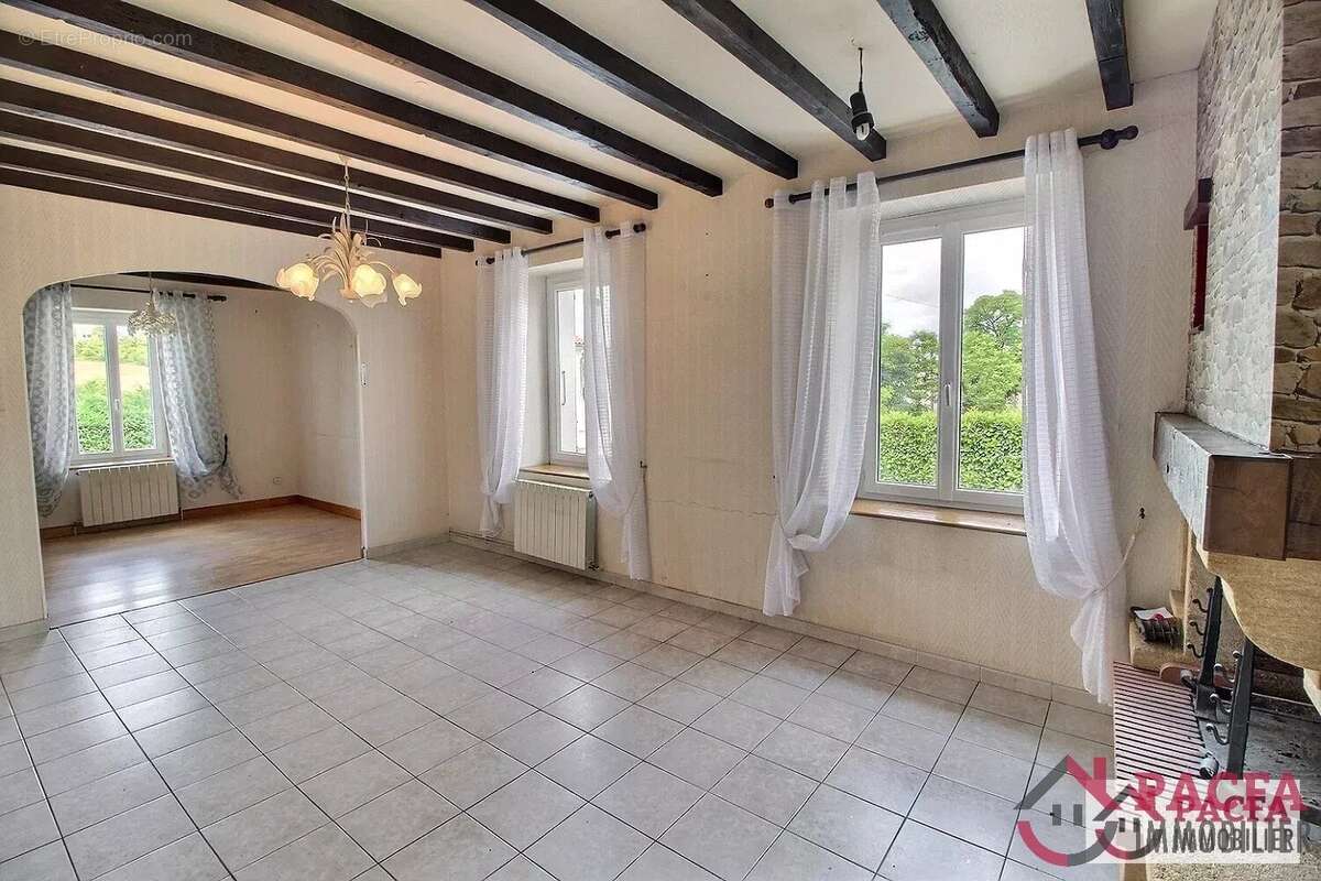 Maison/Atelier/Garage  avec Jardin - photo 3