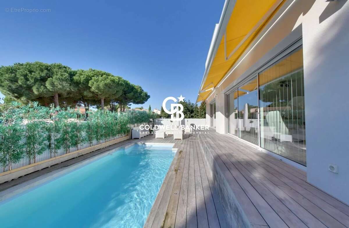 Maison à SAINT-CYPRIEN