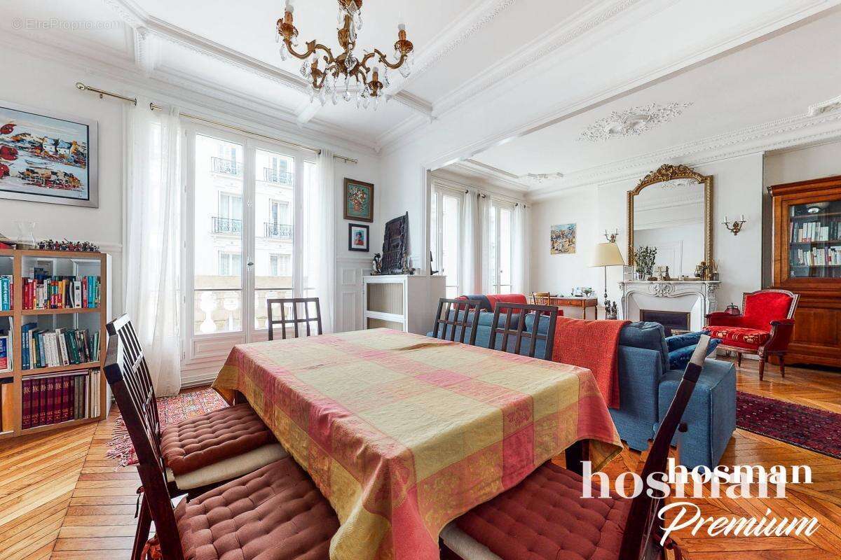 Appartement à PARIS-10E