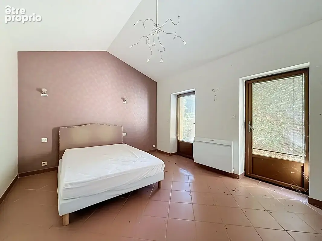 Gîte et trois chambres d'hôtes Louresse-Rochemenier - photo 11