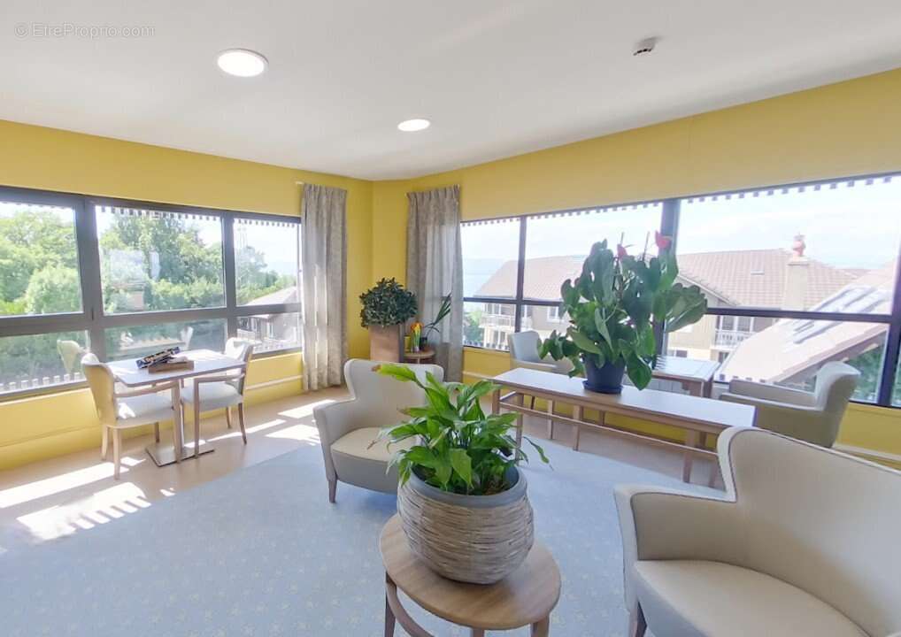 Appartement à EVIAN-LES-BAINS