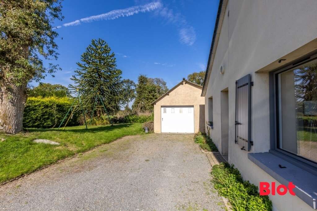 Maison à SAINT-MEDARD-SUR-ILLE