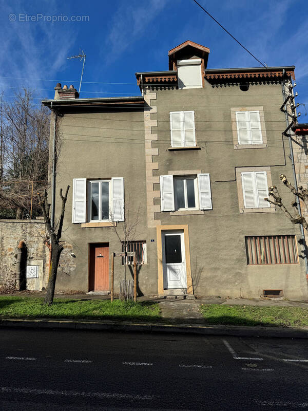 Maison à SAINT-CHAMOND