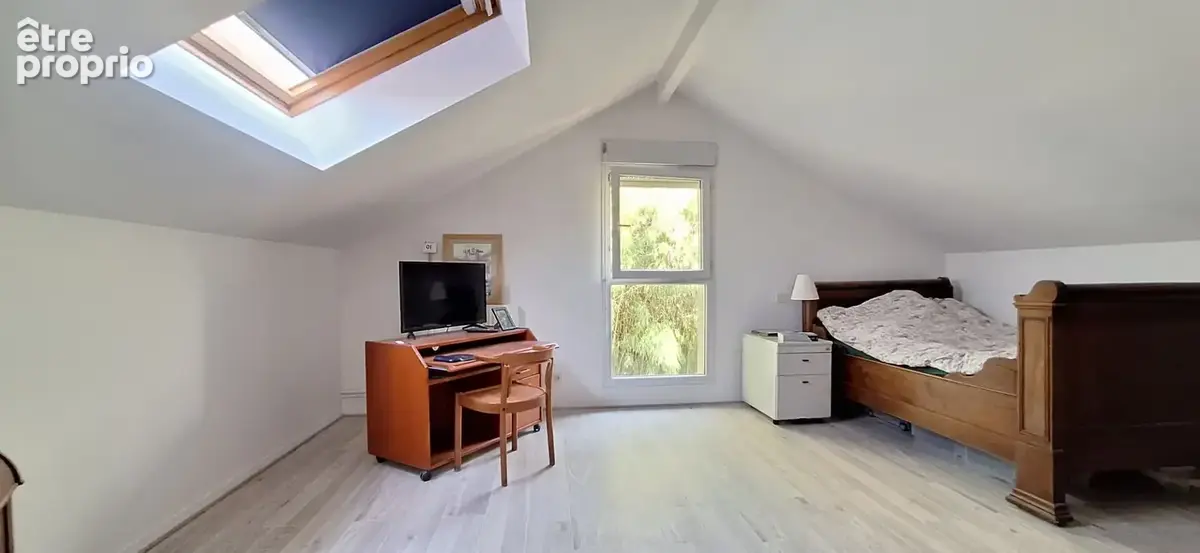 Maison 120m² à saint-denis-lès-bourg - photo 15