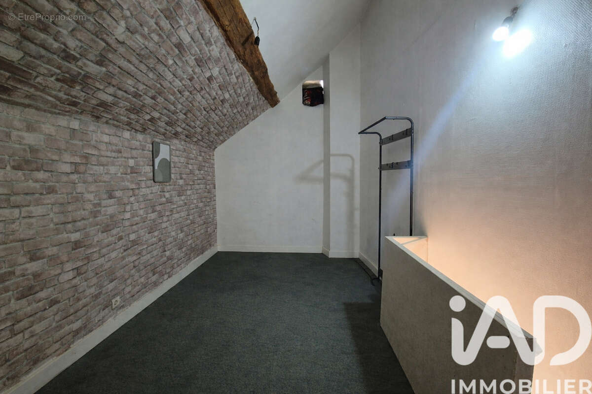 Photo 9 - Appartement à CHANTELOUP-LES-VIGNES