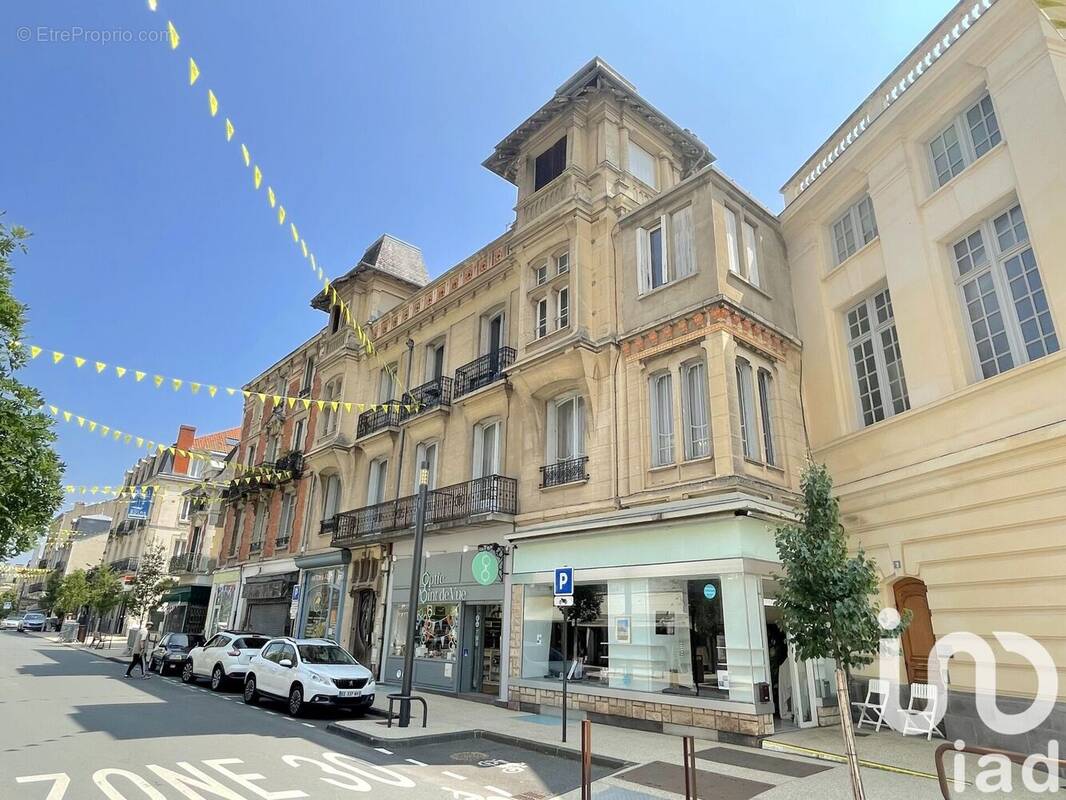 Photo 1 - Appartement à CHATELGUYON