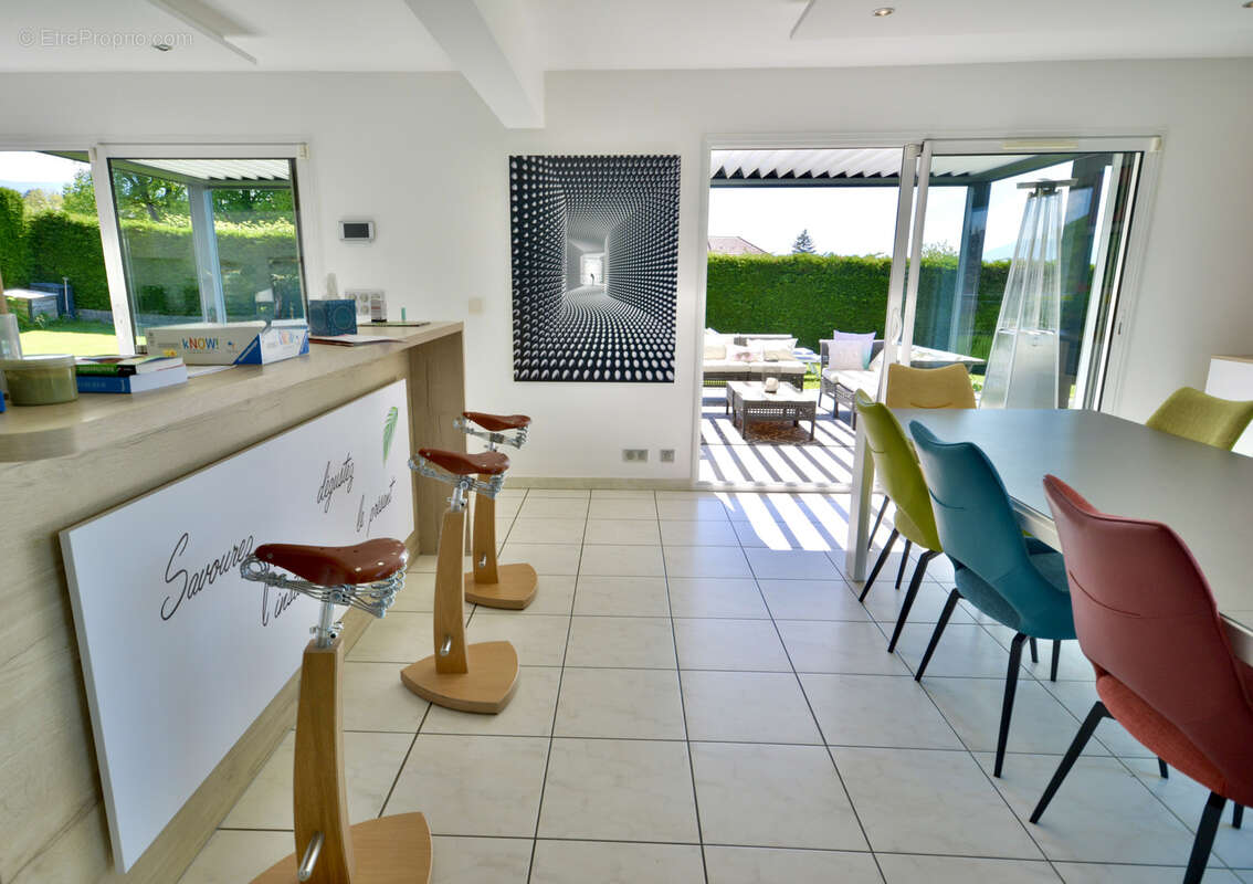 Maison à VILLY-LE-PELLOUX