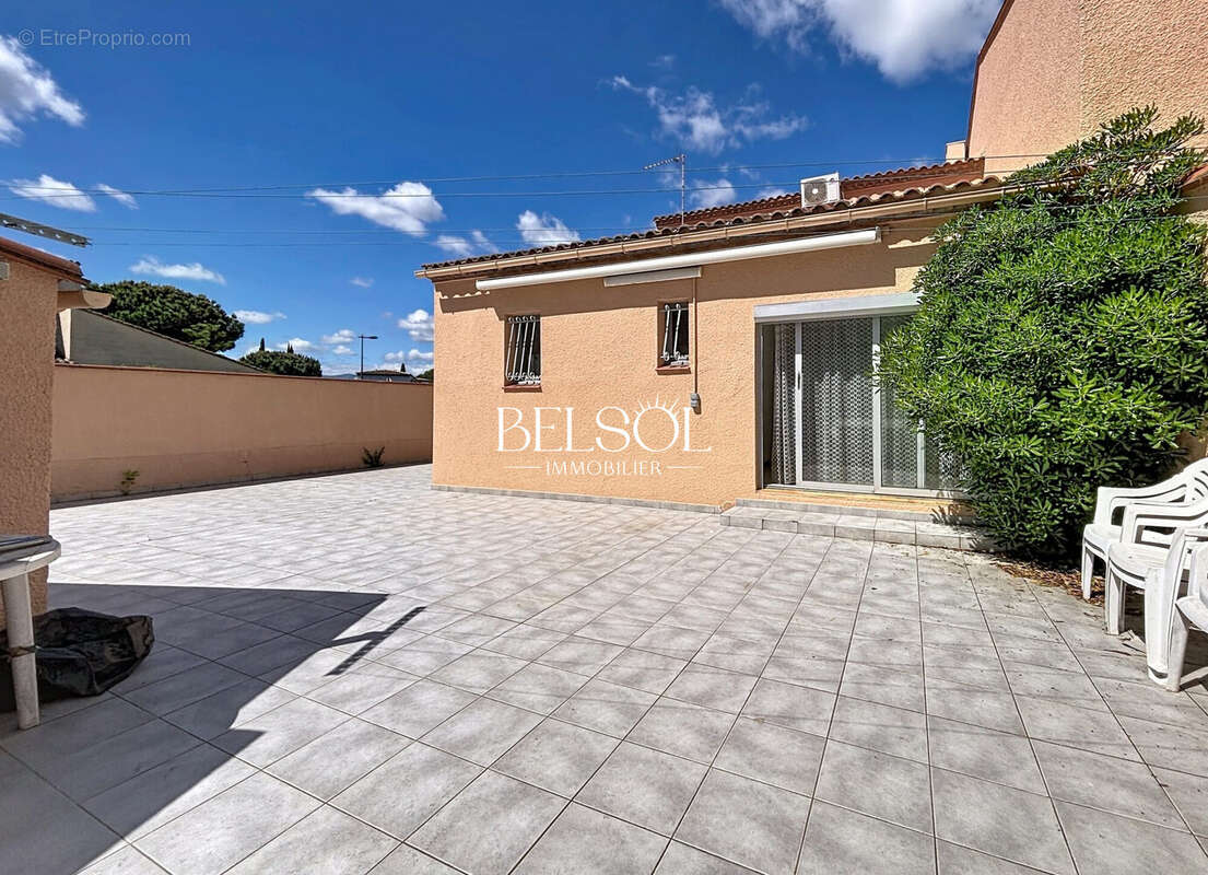 Maison à SAINT-CYPRIEN