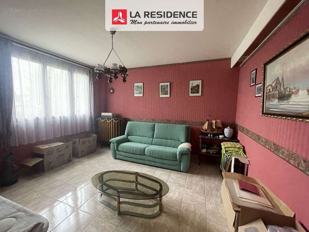 Maison à MONTIGNY-LES-CORMEILLES