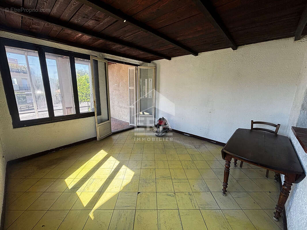 Appartement à VENCE