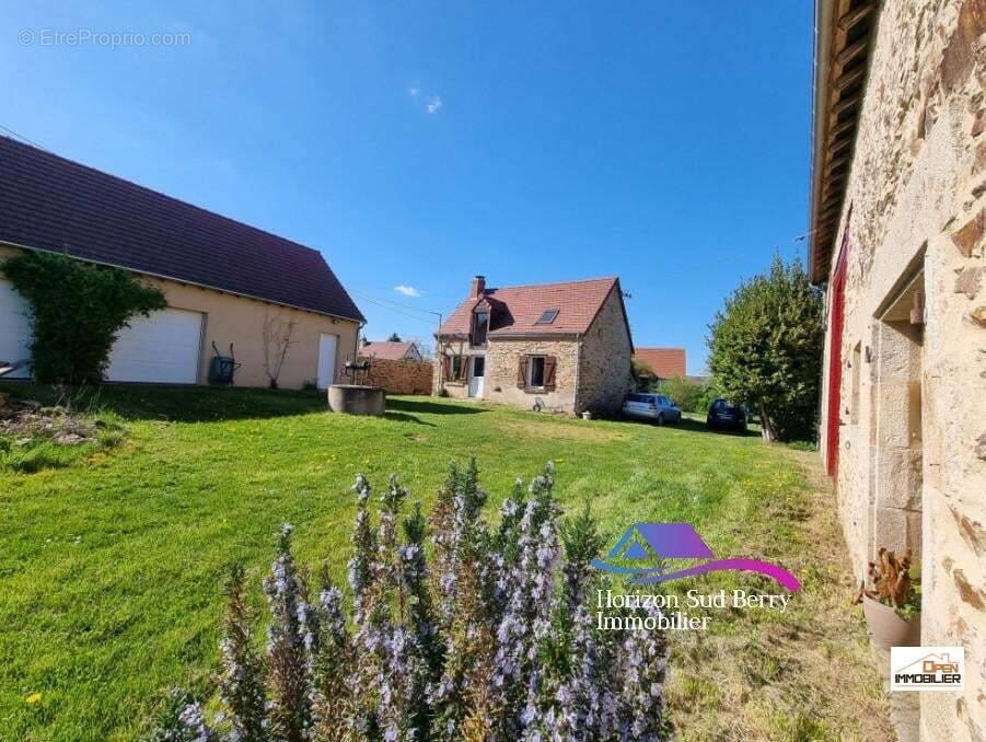 Maison à POULIGNY-NOTRE-DAME