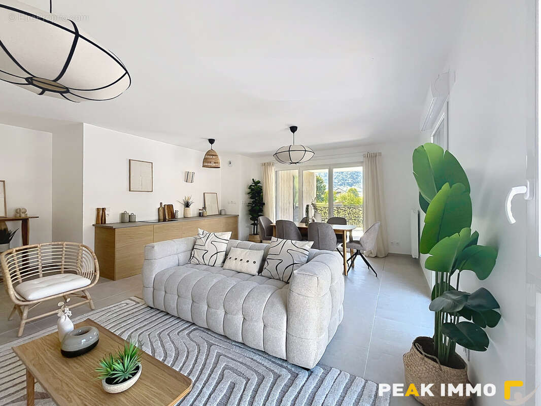 Appartement à DOUSSARD