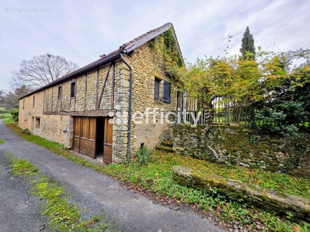 Maison à COUX-ET-BIGAROQUE
