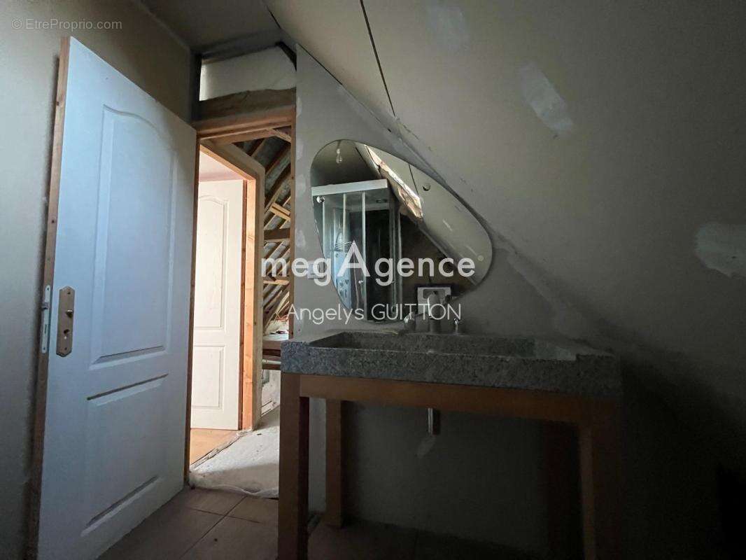 Maison à BEAUMONT-SUR-SARTHE