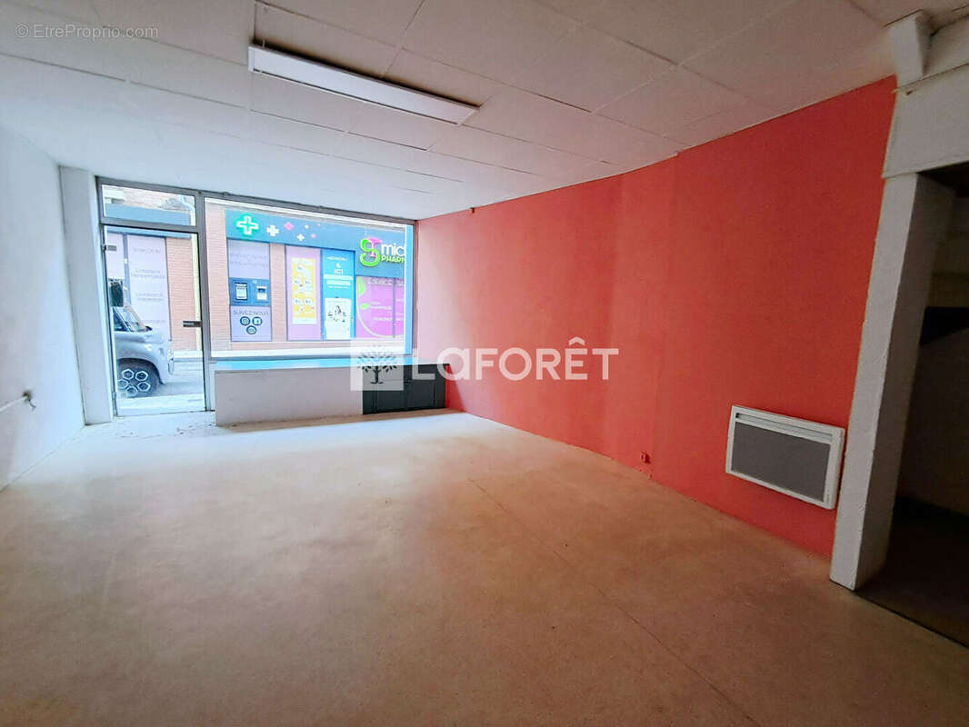 Commerce à VILLEMUR-SUR-TARN