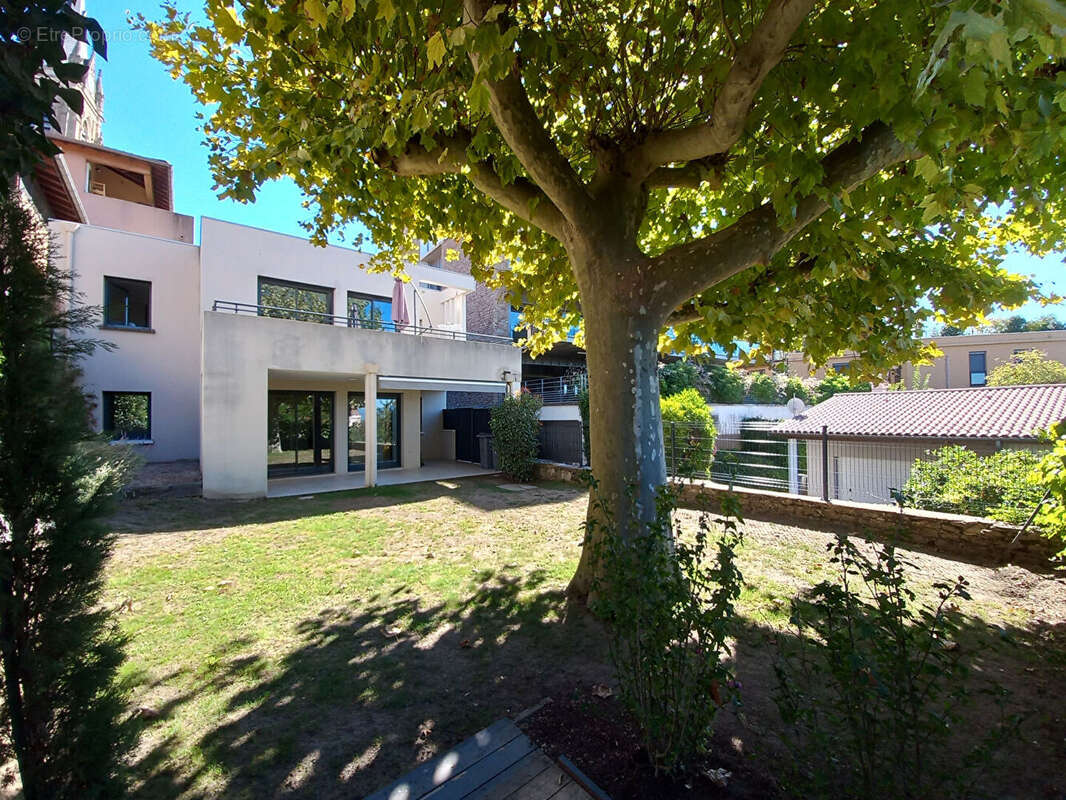 Appartement à SAINT-DIDIER-AU-MONT-D'OR