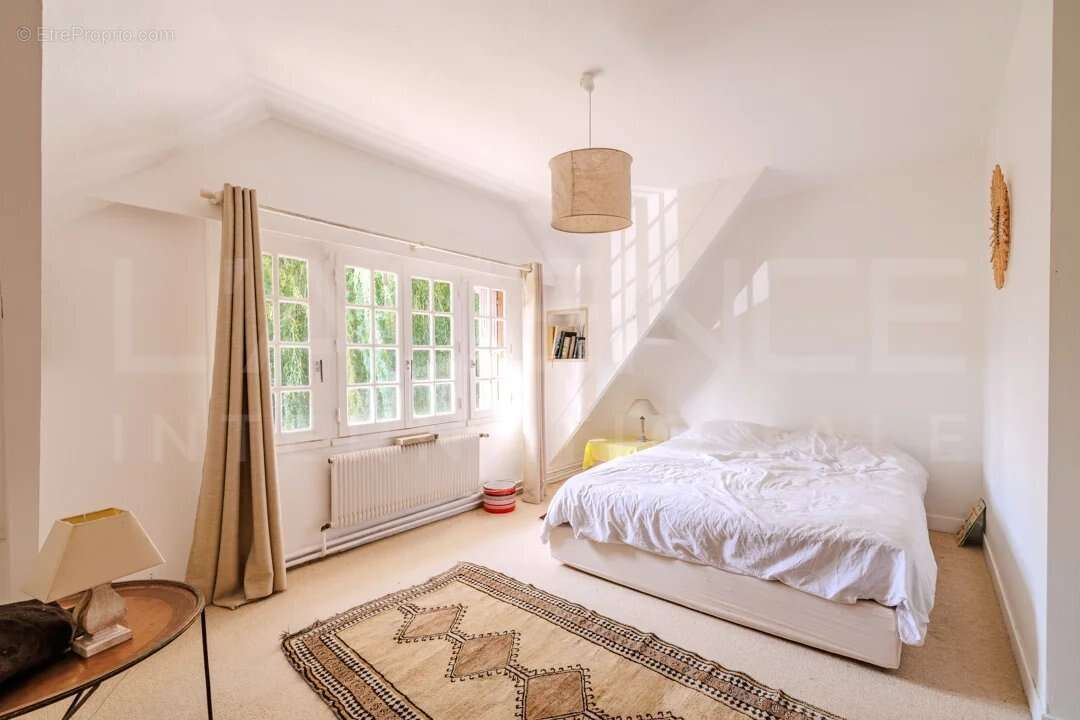 Maison à CHAMBOURCY