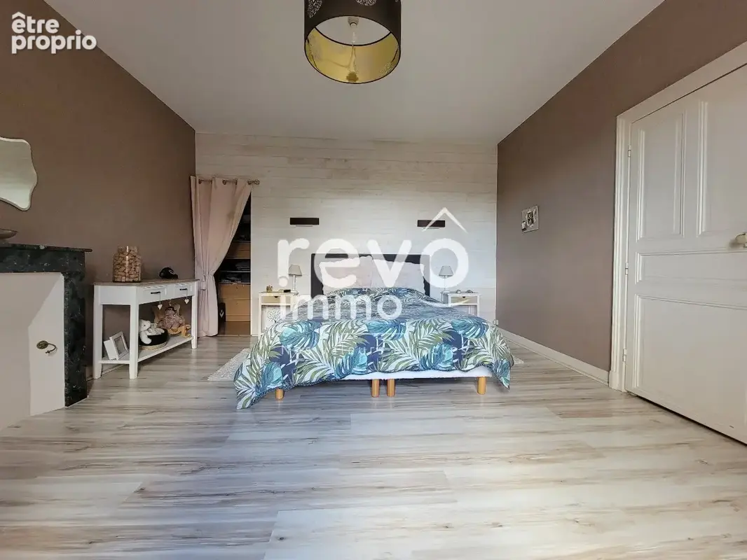 Maison 7 pièces 225 m² à vendre à Geste (49600) - photo 4