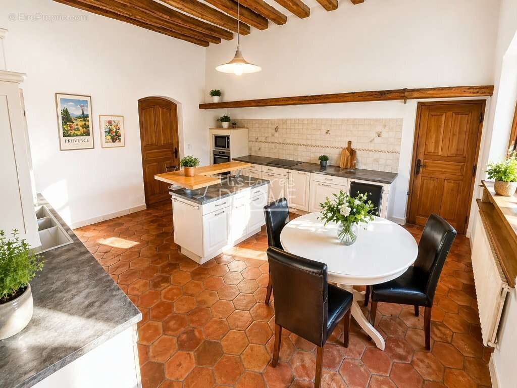 Maison à LE PLESSIS-FEU-AUSSOUX