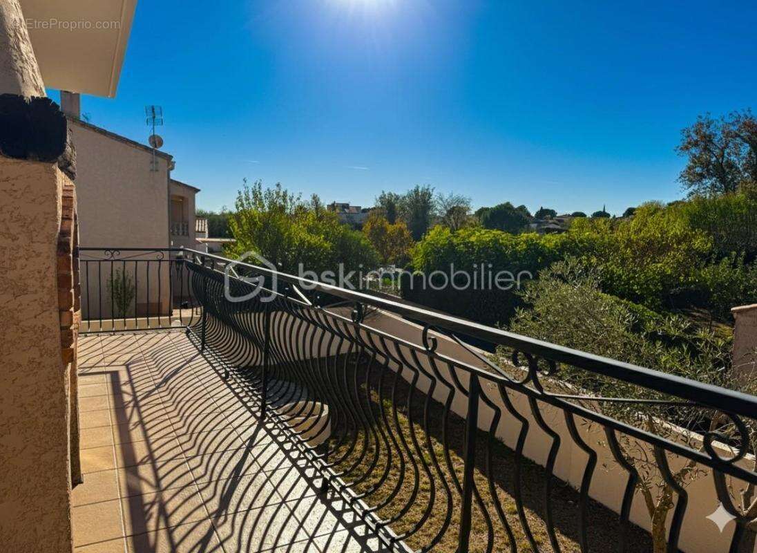 Maison à SAINT-JEAN-DE-VEDAS