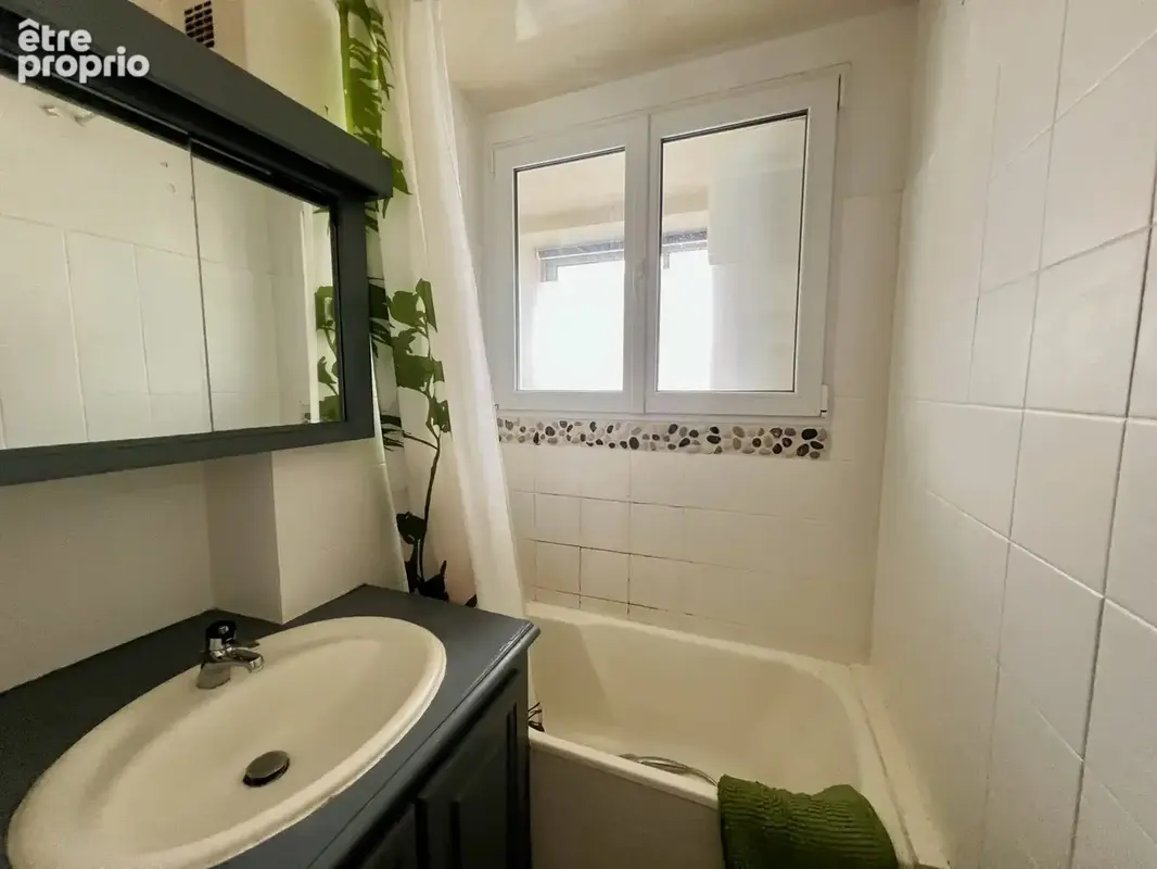 Appartement 4 pièces 68 m² à vendre à Saint-Etienne (42000) - photo 4