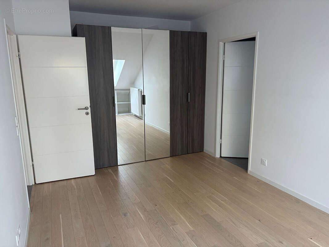 Appartement Le Mesnil Le Roi 2 pièce(s) 53 m2 - photo 5