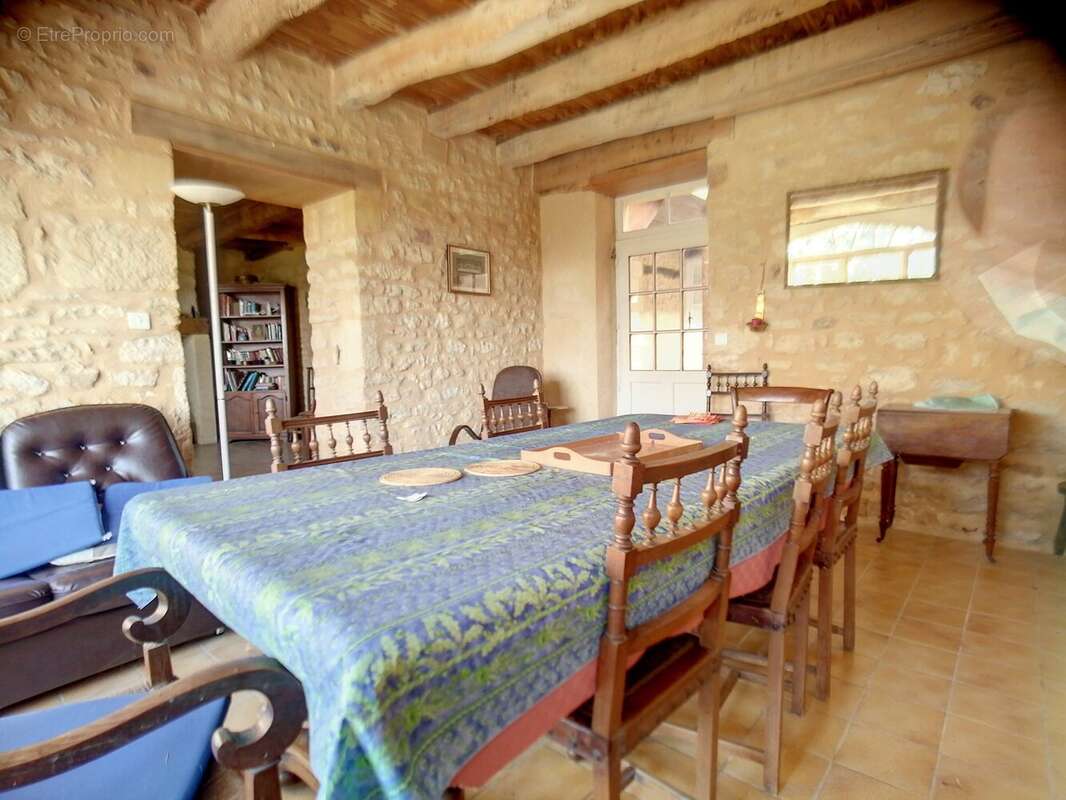 Maison à COUX-ET-BIGAROQUE