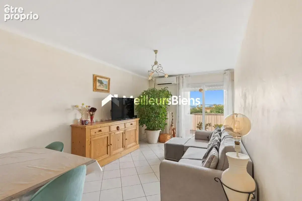 Appartement - T3 - Toulon - photo 2