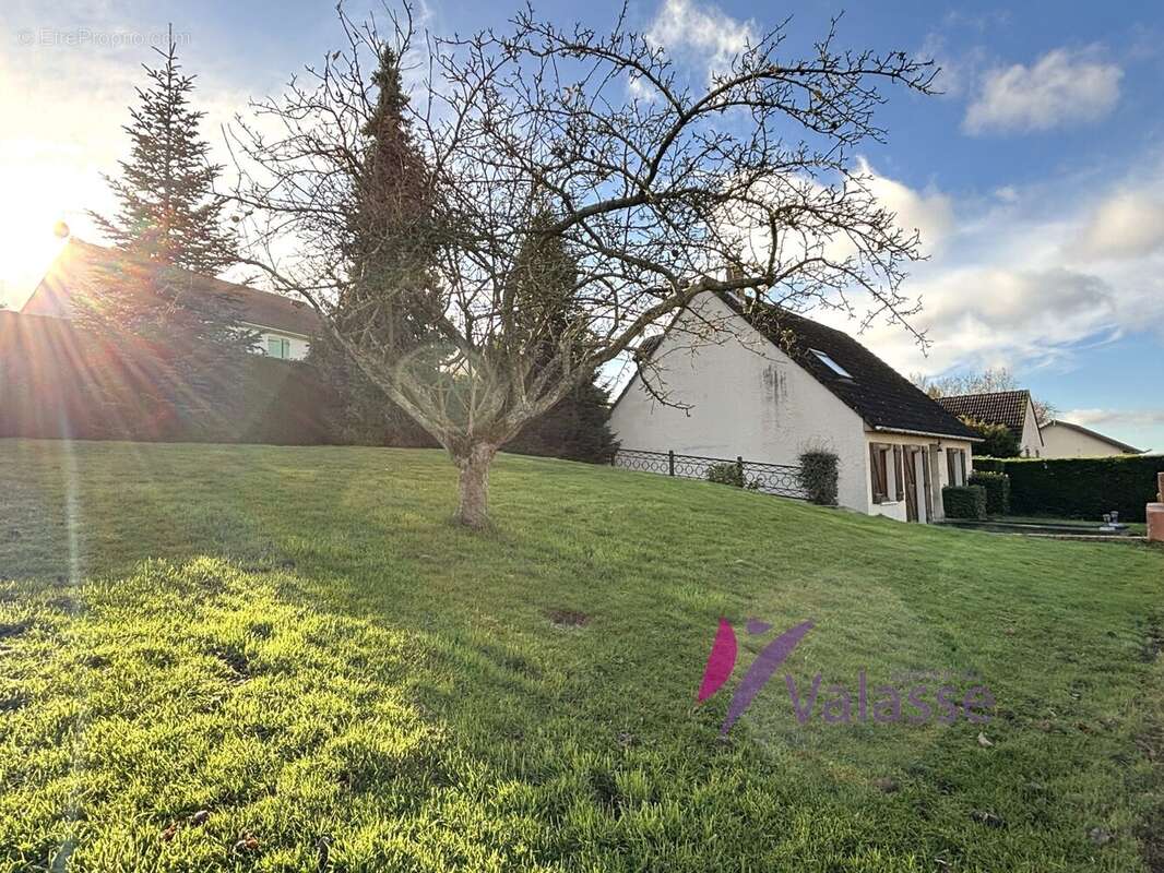 Maison à LA FRENAYE