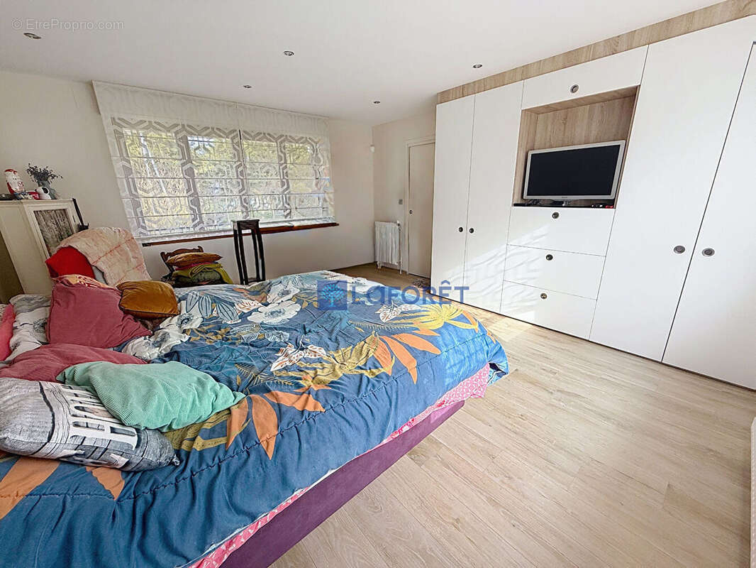 Maison Villeselve 5 pièce(s) 95 m2 - photo 4