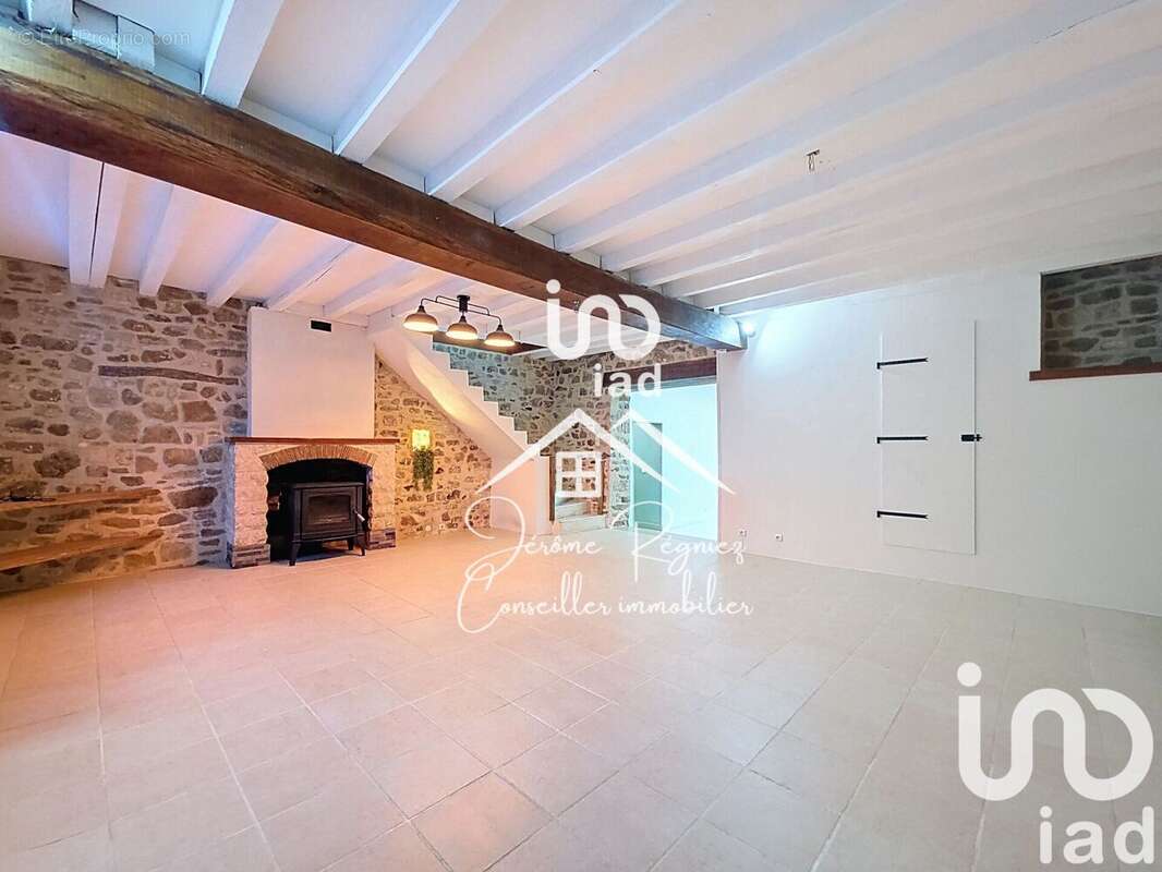 Photo 2 - Maison à LEVIGNEN