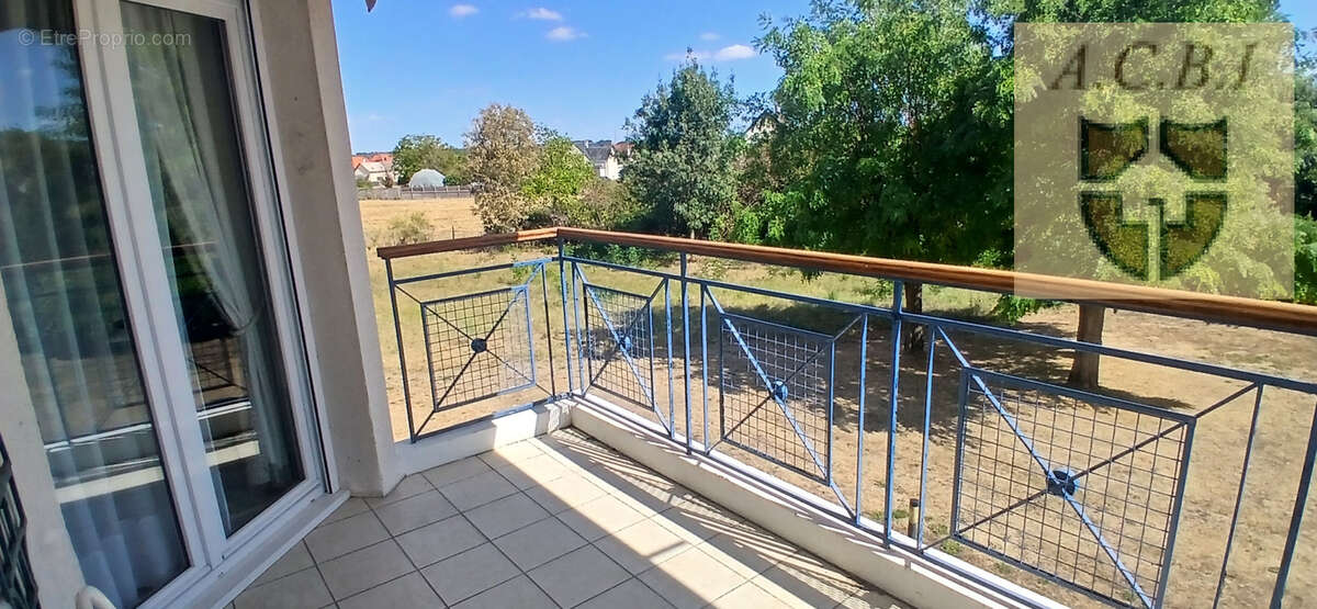 A VENDRE - Appartement - photo 2