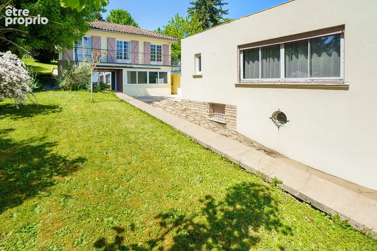 Ensemble de 2 Maisons  - Saint Jean Le Priche - photo 18