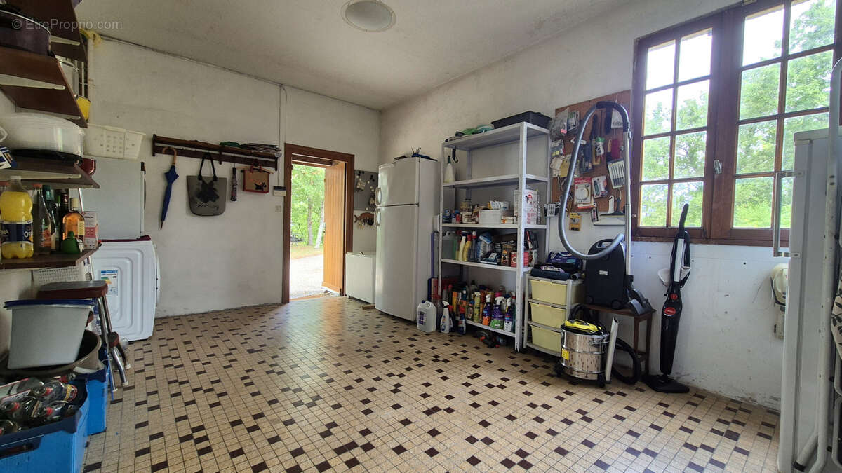 Maison à LAROQUE-TIMBAUT