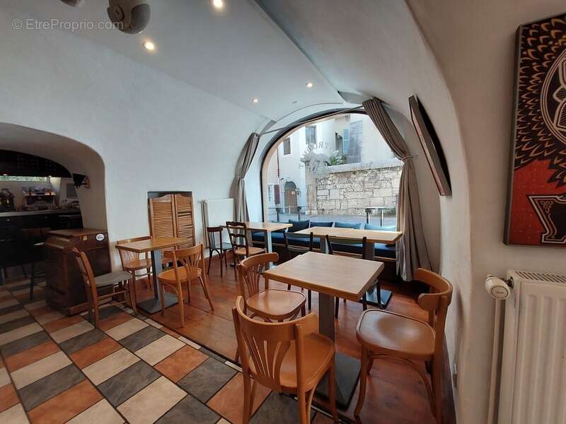 Commerce à CHAMBERY