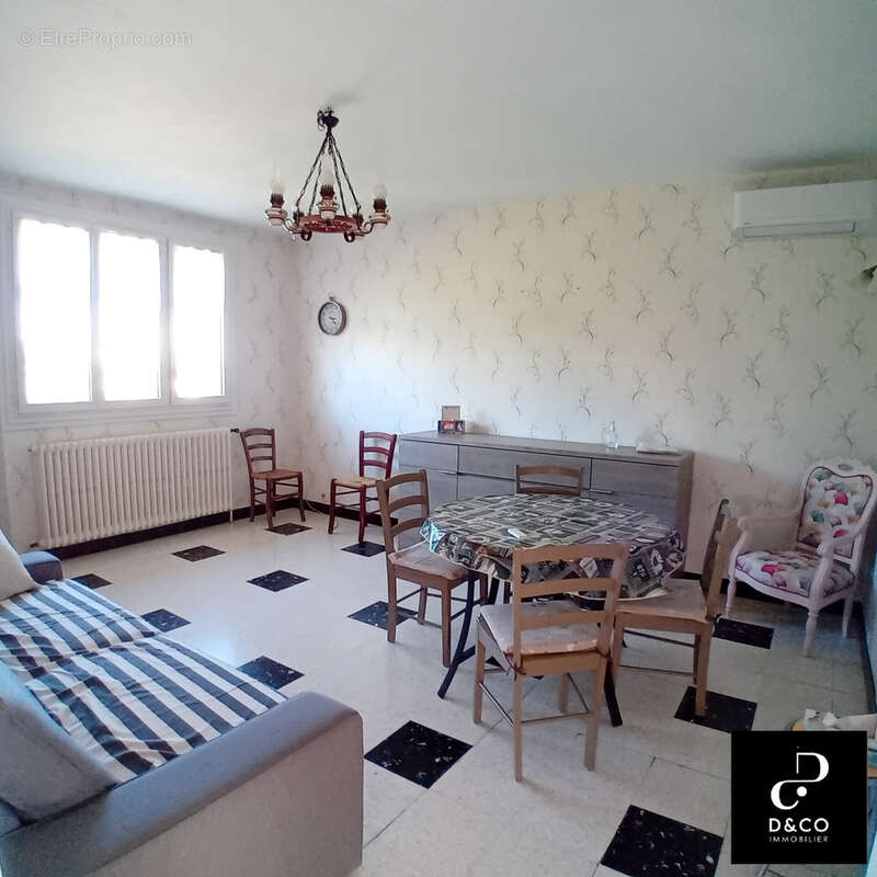 Maison à SENOZAN