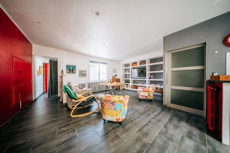 Maison à vendre 6 pièces LA ROCHELLE (17) - photo 10