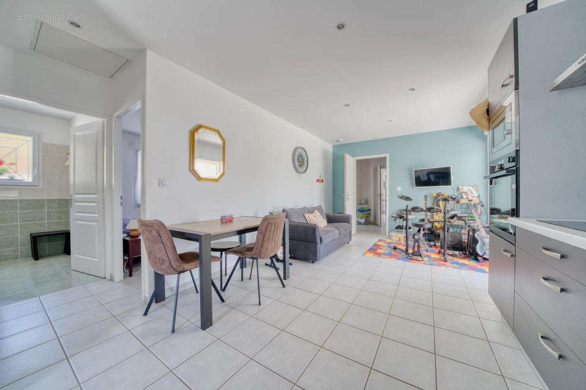 Maison à MESCHERS-SUR-GIRONDE