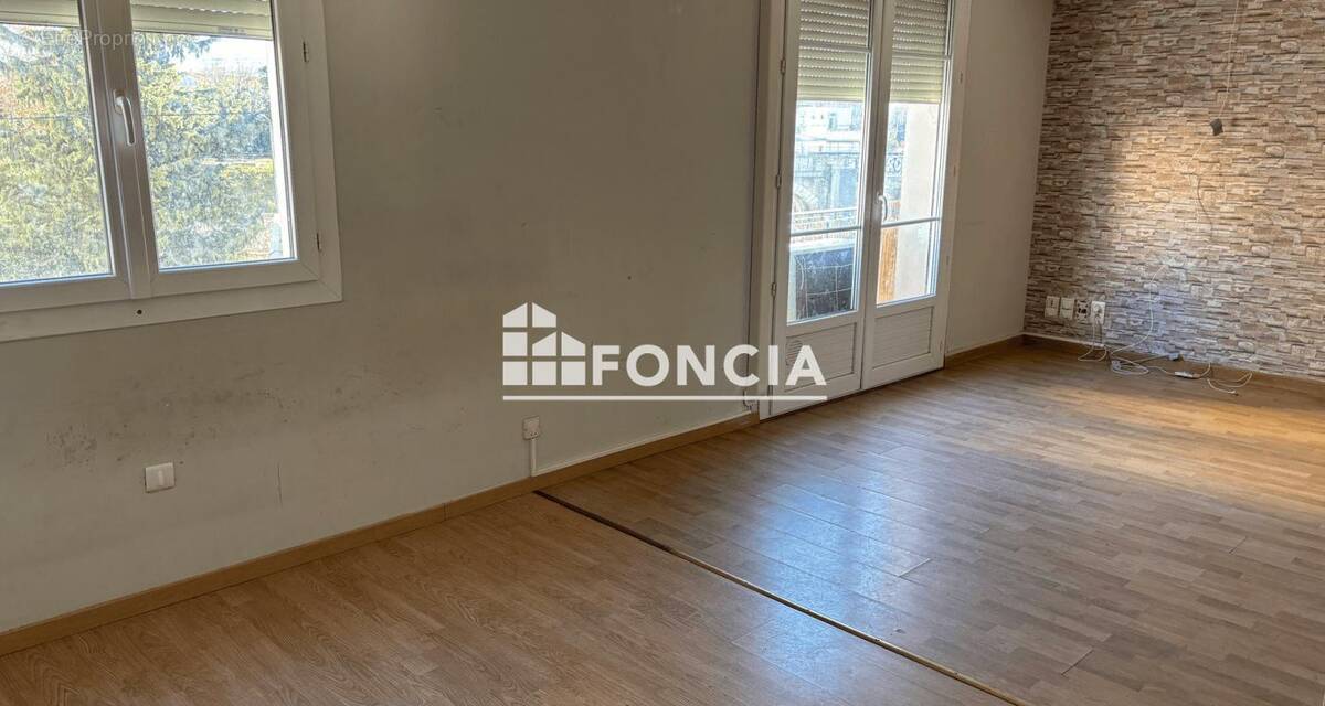 Appartement à NIMES