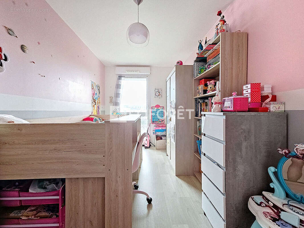 Appartement à MOISSY-CRAMAYEL