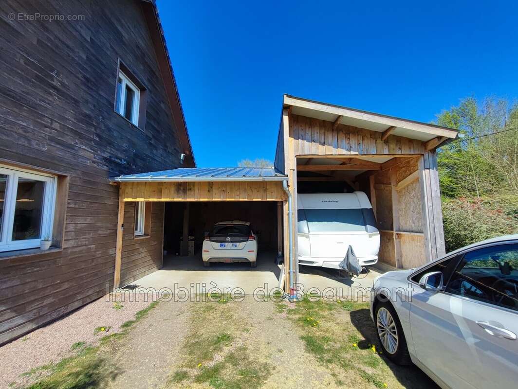 Maison à BEAUMESNIL