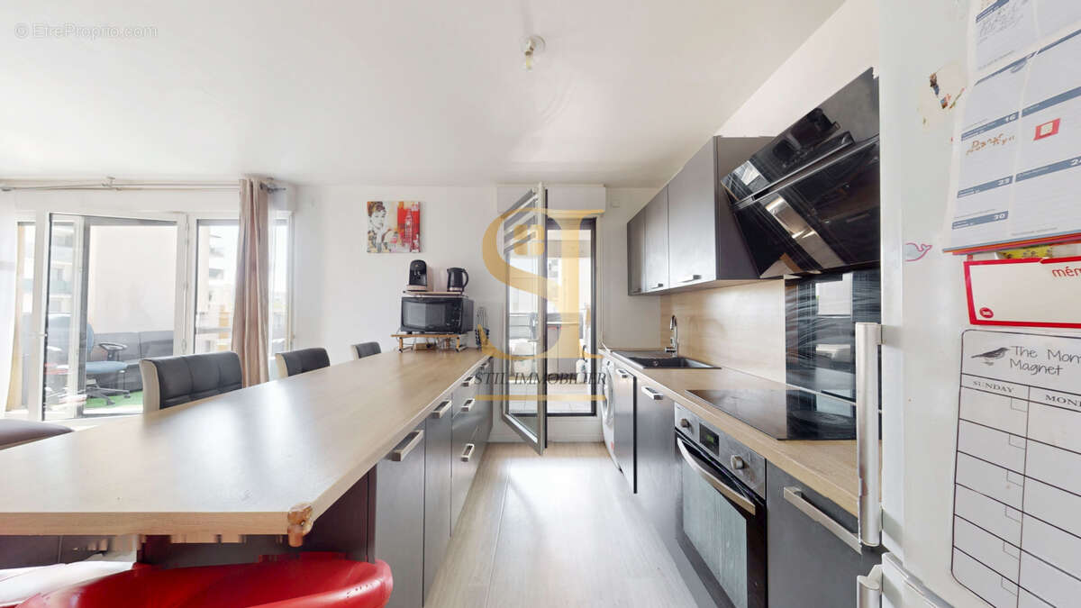 Appartement à LES ULIS