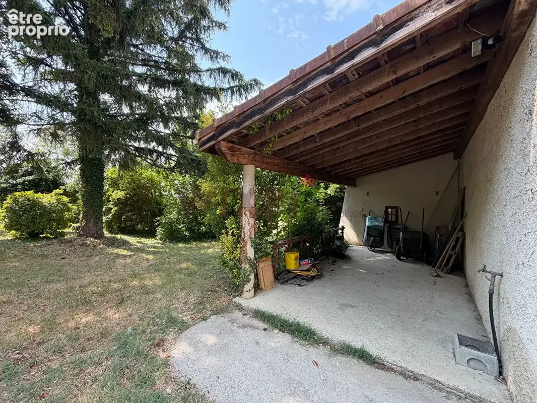 A vendre ferme de 190m² avec terrain de 11000m² - photo 7