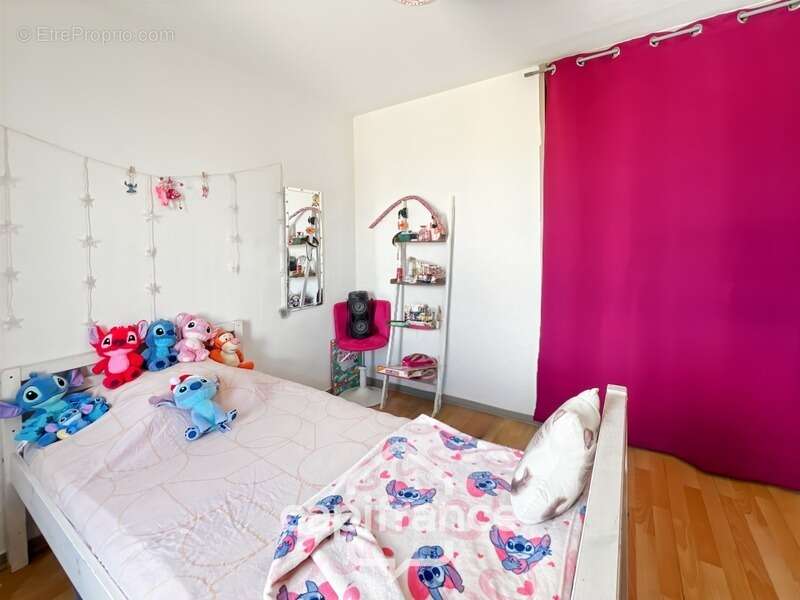 Maison de 3 chambres avec joli extérieur, proche des commodités à Espalais - photo 8